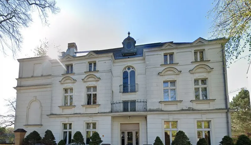 Berlin-Köpenick (Grünau): Befristete Vermietung, vollmöbliert - tolle Altbauwohnung in Wasserlage — photo 1